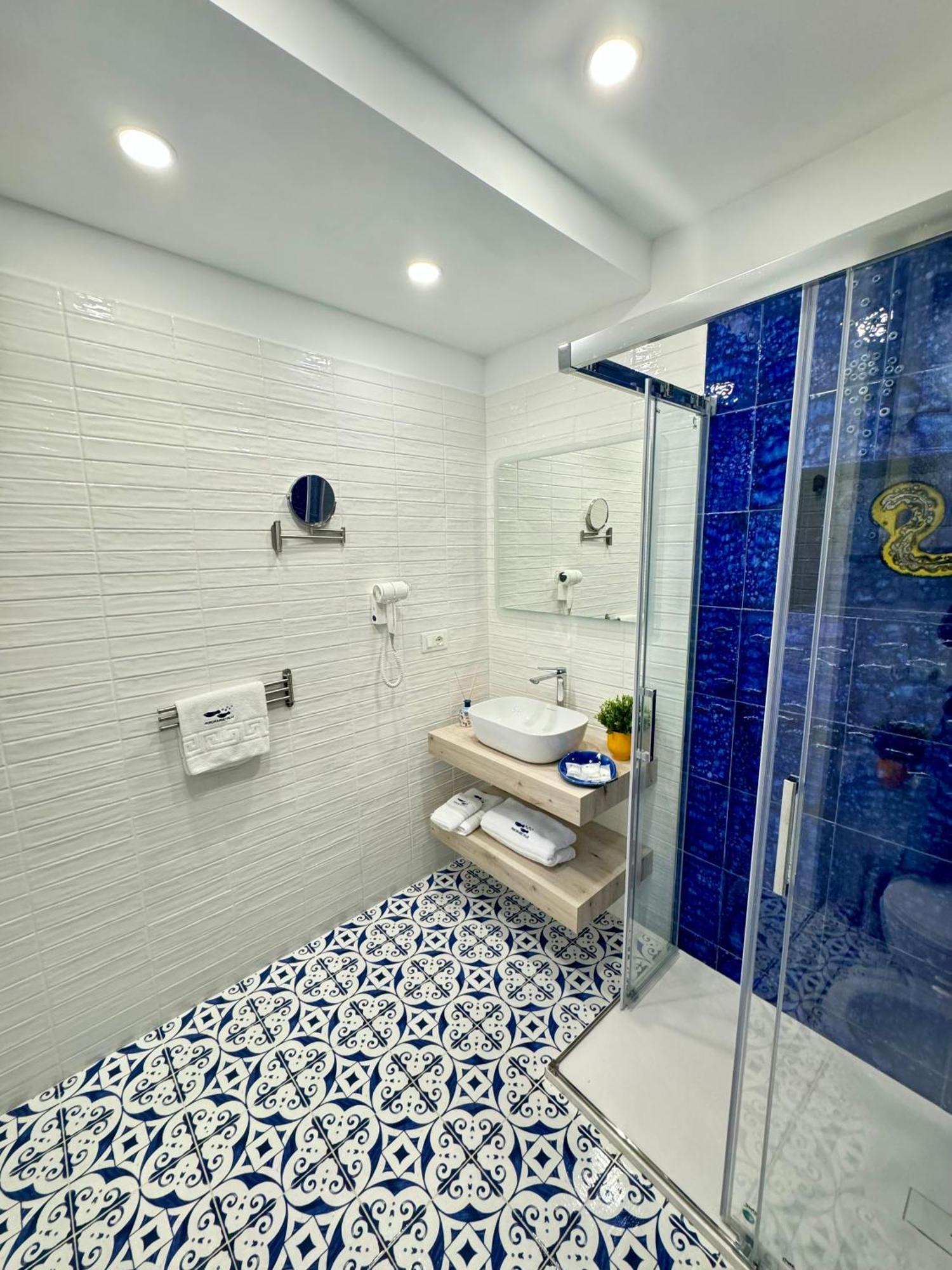 Panoramic Flat Amalfi Coast - Sea View 1 Appartement Vietri Buitenkant foto