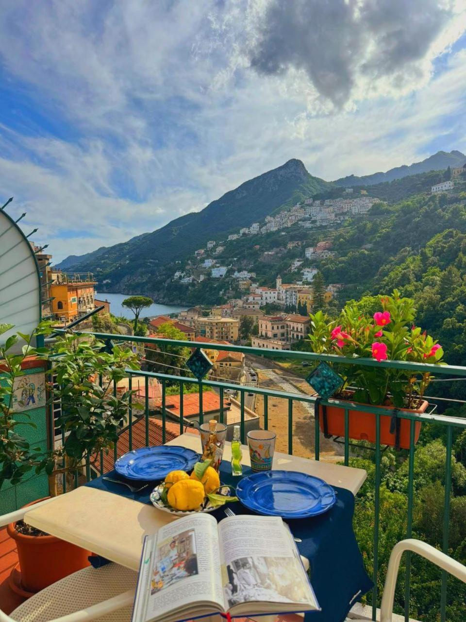 Panoramic Flat Amalfi Coast - Sea View 1 Appartement Vietri Buitenkant foto