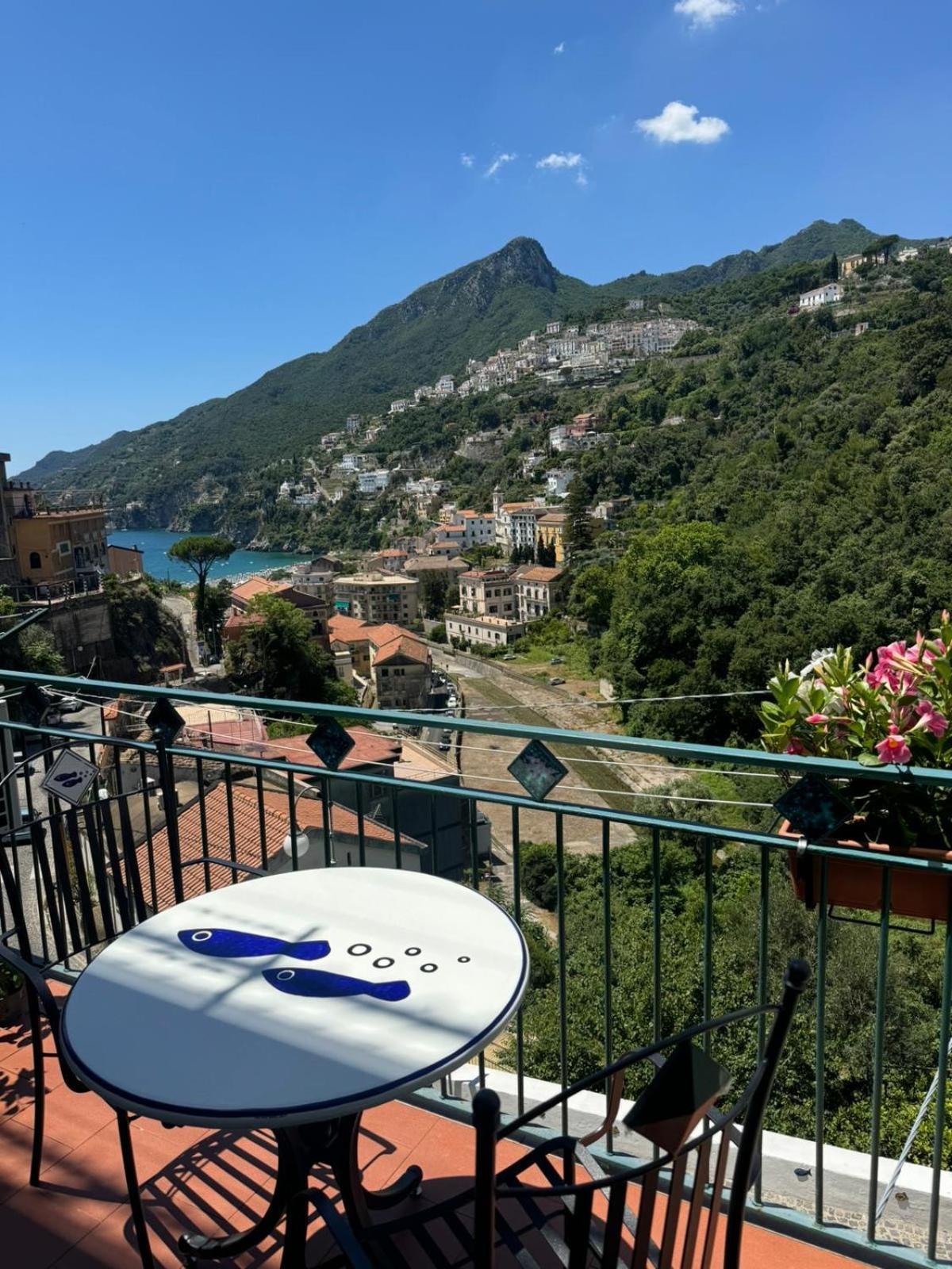 Panoramic Flat Amalfi Coast - Sea View 1 Appartement Vietri Buitenkant foto